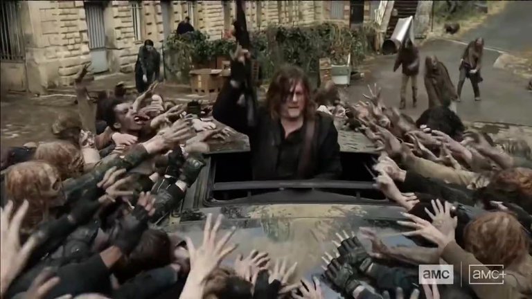 Daryl-Dixon-Temporada-2-The-Book-of-Carol-Promo-Carlost-AMC-012.jpg