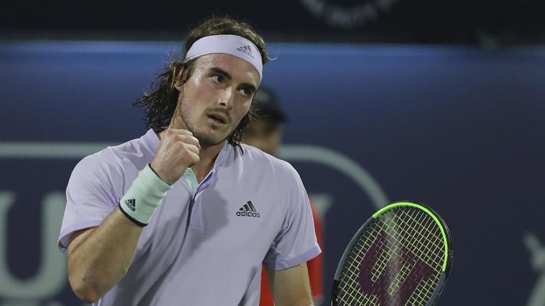 stefanos-tsitsipas-1582701618.jpg