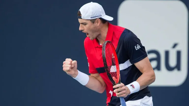 isner-miami-2019-friday-fist-ml.webp