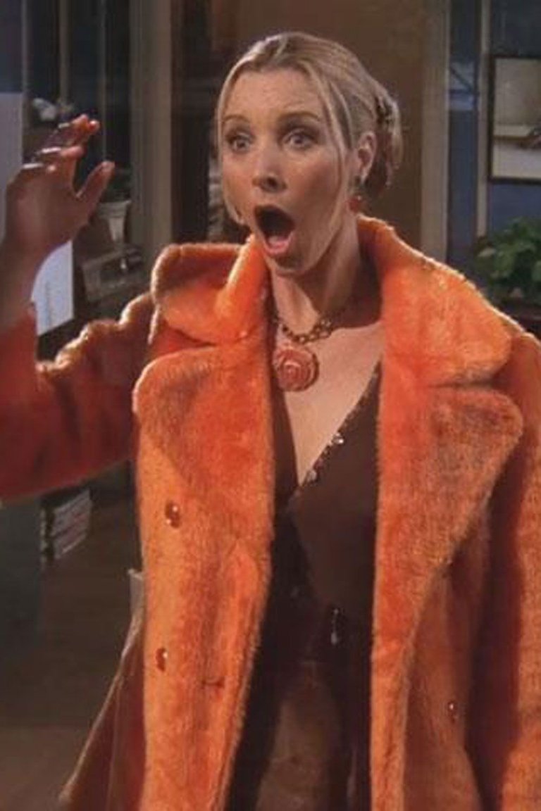 40 Kooky Phoebe Buffay Fashion Moments You Forgot You Were Obsessed With on _Friends_.jpg