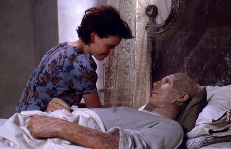 Hana-and-Lamasy-in-The-English-Patient-1996foto2.jpg