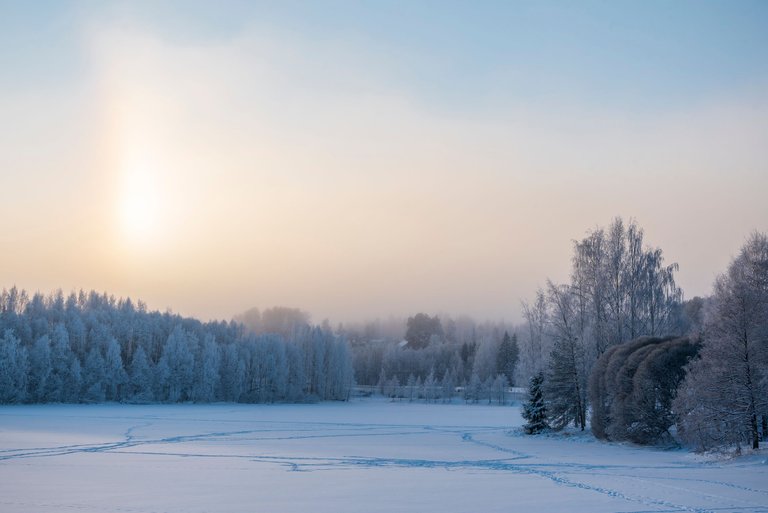 sky_blue_skyporn_jyväsjärvi_jää_talvi_winter_wonderland_snow_ice_kuura_frost08.jpg