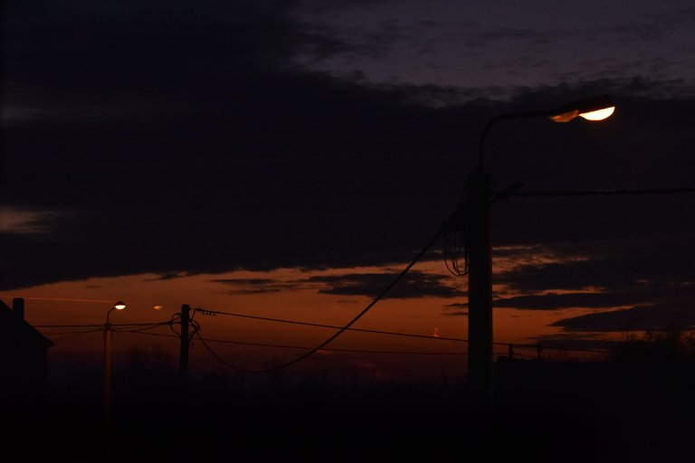 best sunset electric lines pl 14.jpg