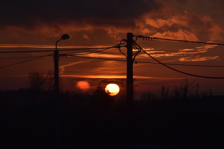 best sunset electric lines pl 10.jpg