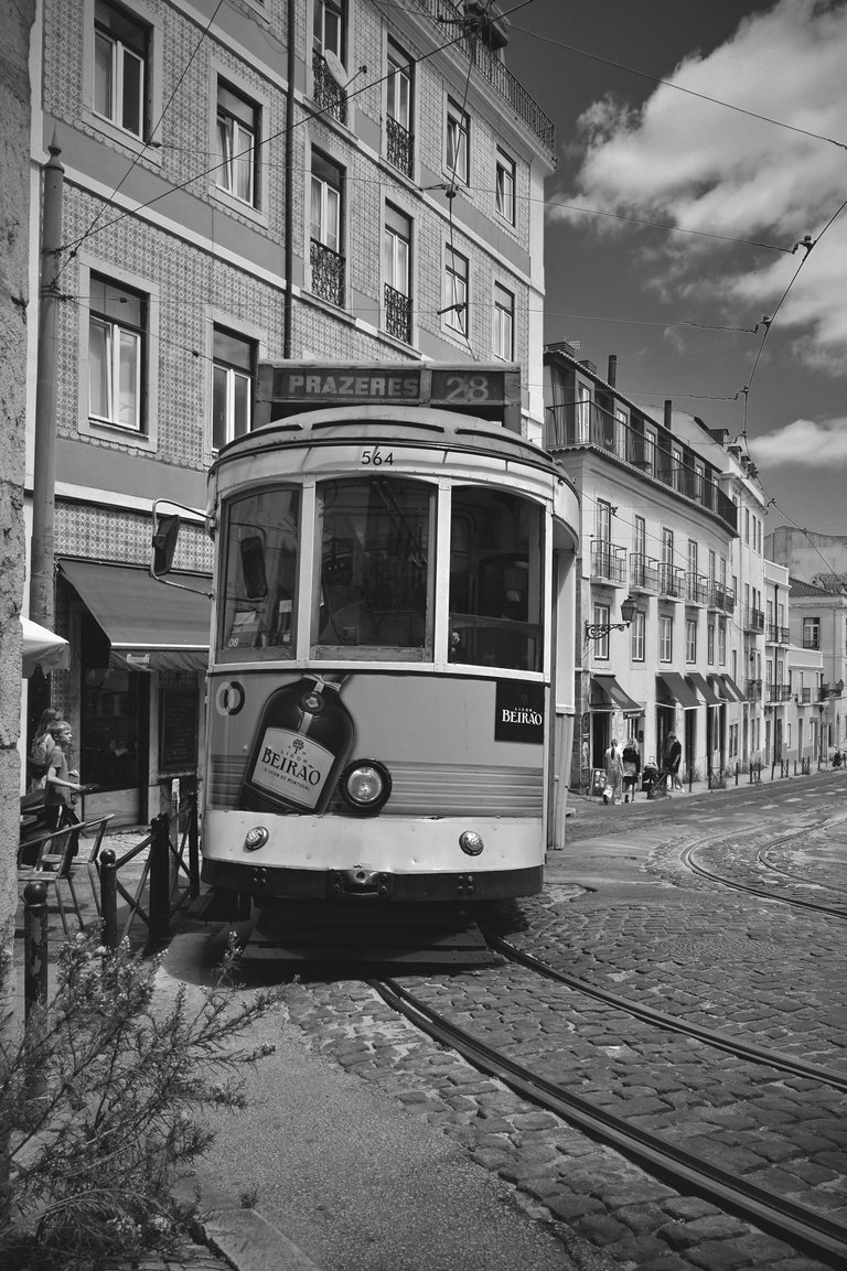 Lisbon tram bw 1.jpg
