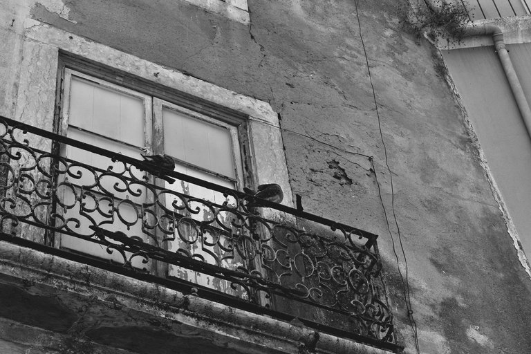 Lisbon narrow streets bw 6.jpg