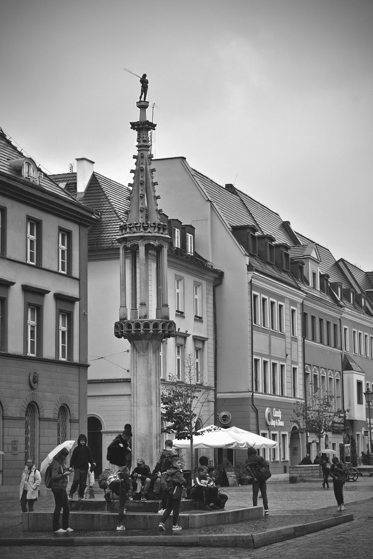 Wroclaw rynek bw 3.jpg