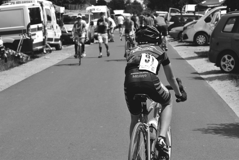 bike race bw  6.jpg