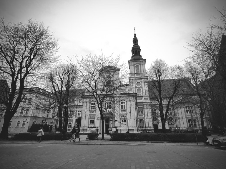 Wroclaw streets bw 4.jpg