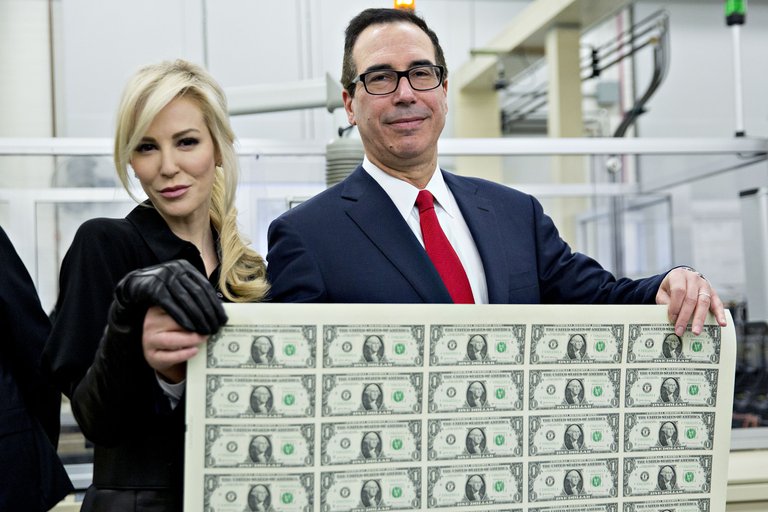 mnuchin97c165aeca7011e78321481fd63f174d.jpg