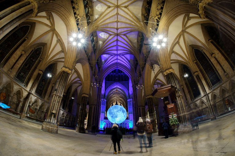 Lincoln-Cathedral7_shooting-the-shooter.jpg
