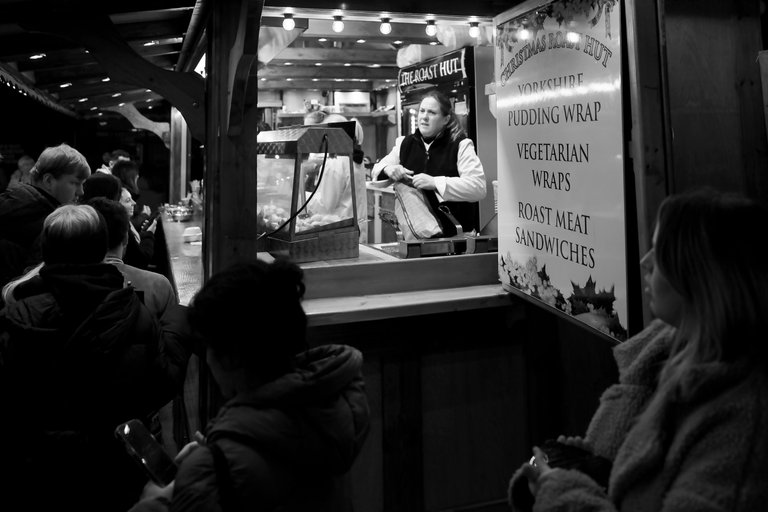 Sheff-street6-mono.jpg