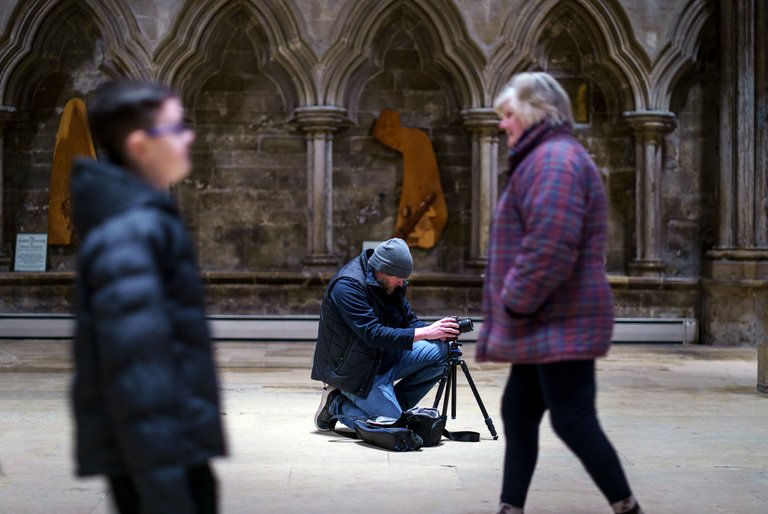 Lincoln-Cathedral8_shooting-the-shooter.jpg