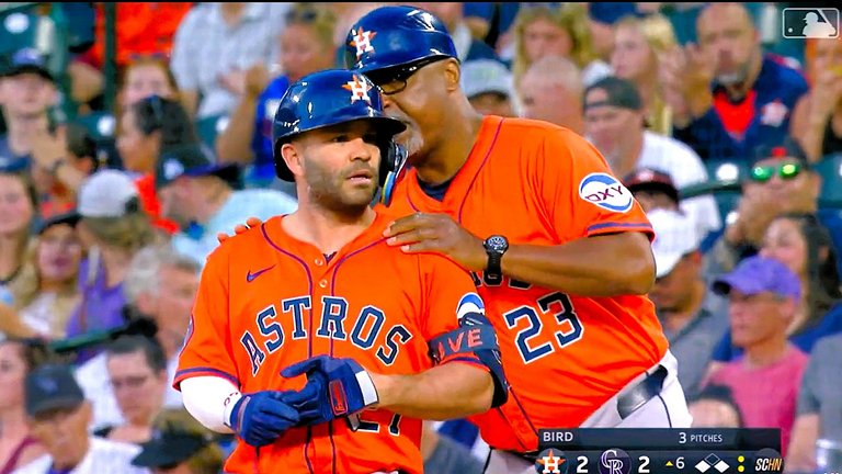 Altuve.jpg