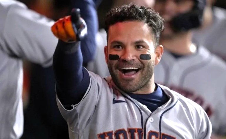 Altuve3.jpg