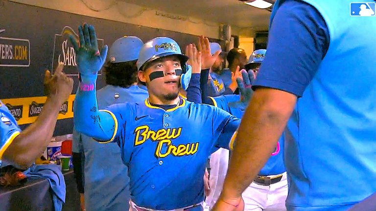 Contreras.jpg