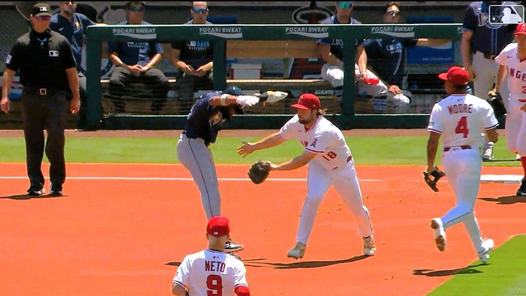 Rays Simpson.jpg