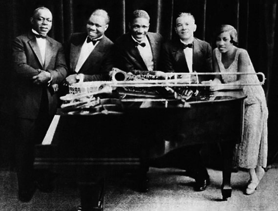 Louis Armstrong & His Hot Five 2.jpg