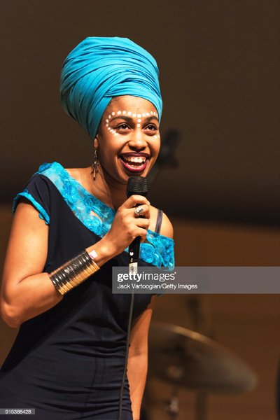 Jazzmeia Horn 4.jpg