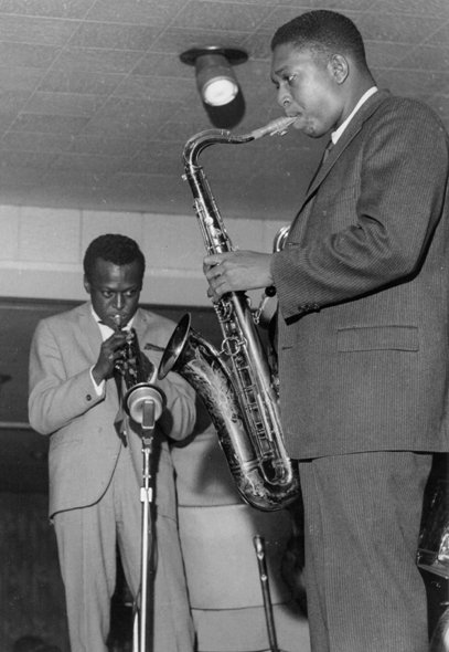 Miles Davis y John Coltrane 2.jpg