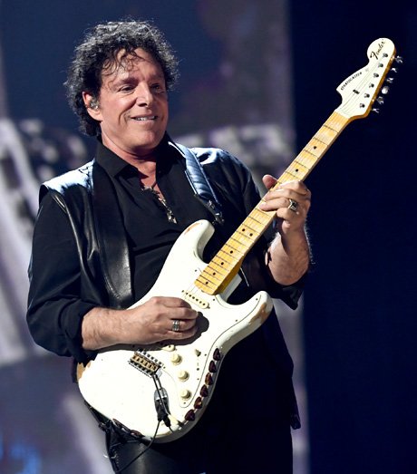 Neal Schon.jpg