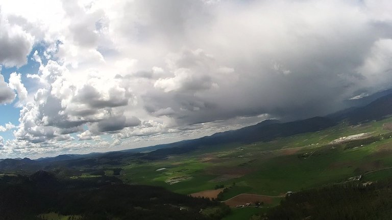 vlcsnap-2025-05-21-16h29m21s156.jpg
