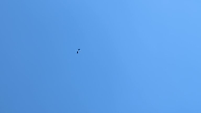 vlcsnap-2025-07-11-21h54m04s511.jpg