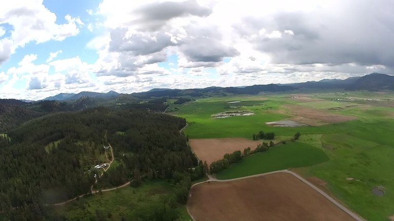 vlcsnap-2025-05-21-16h29m52s499.jpg