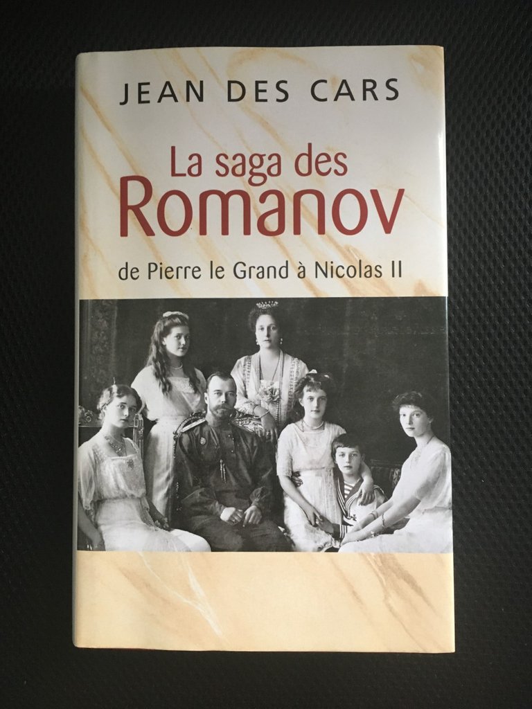 livre J des cars la saga des romanov.jpg