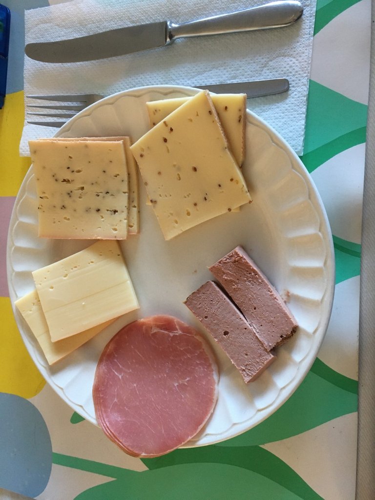 raclette fumé poivre moutarde bacon pâté crème pdt.jpg