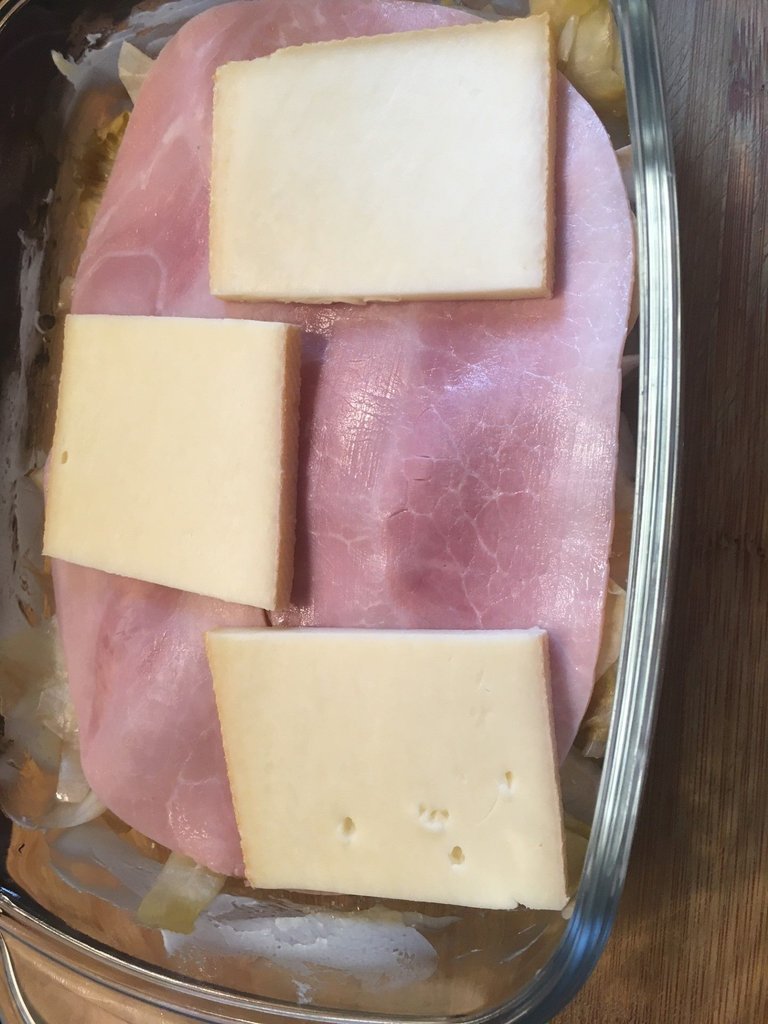 3dec23 chicons au gratin version raclette sans bechamel.jpg