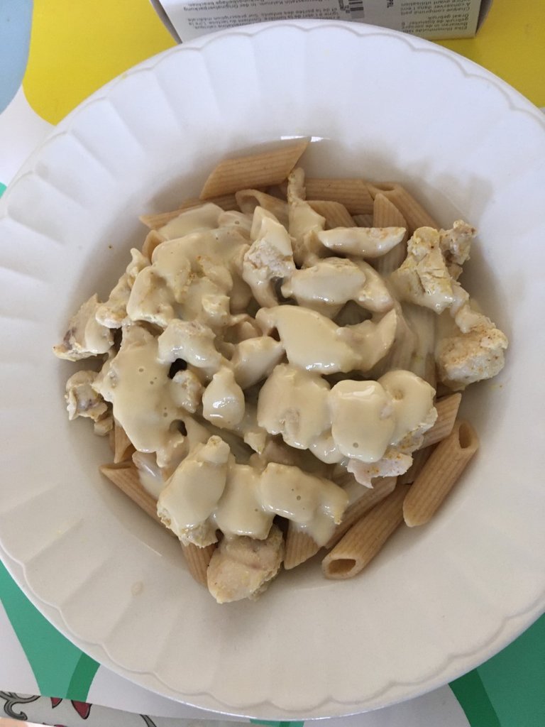24aug22 penne complet poulet sauce 2 fromages.jpg