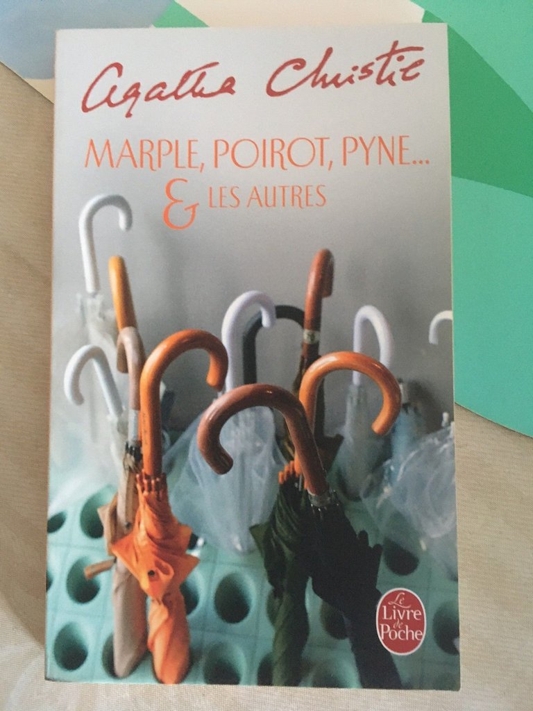 livre A Christie Marple Poirot Pyne et les autres.jpg