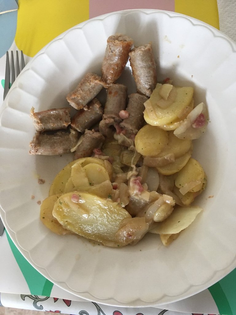 chipolatas poêlée campagnarde.jpg