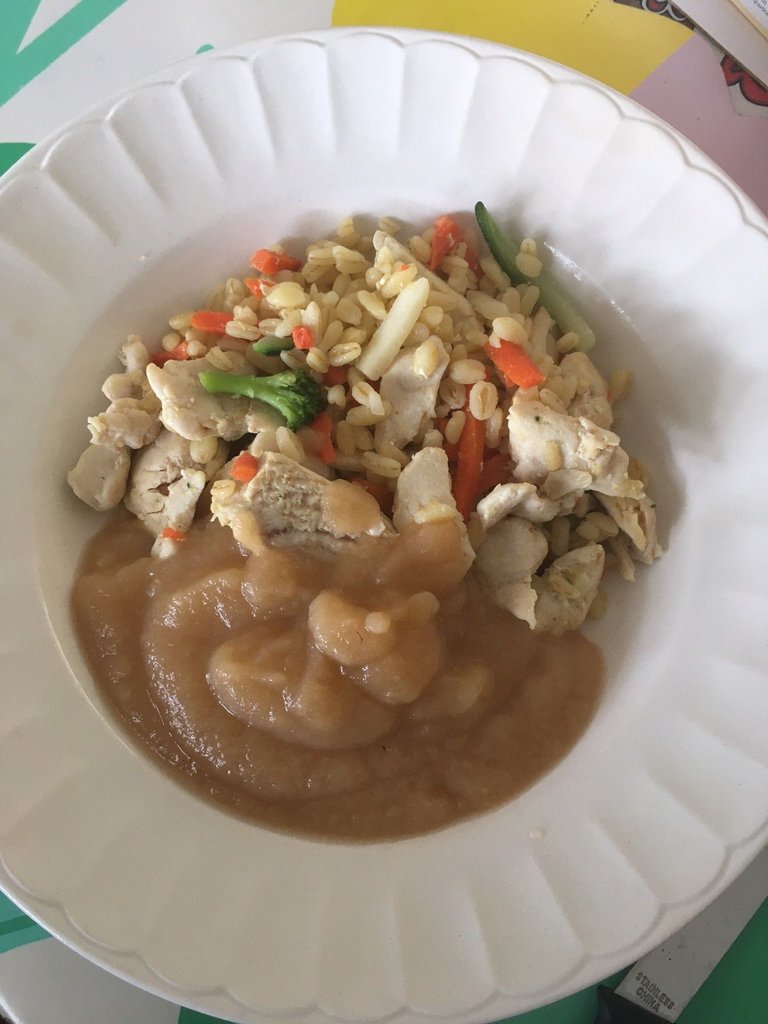 9juin25 dinde poulet compote ebly legumes eminces.jpg