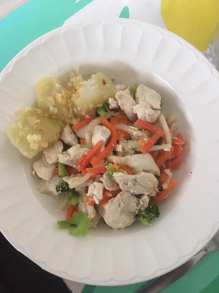 3aug25 pdt ail poulet leg eminces.jpg