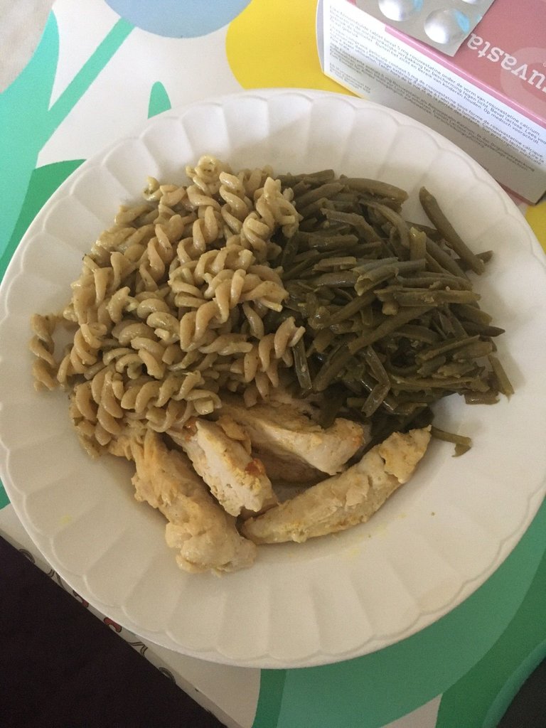 29jul24 poulet princesses spirelli pesto.jpg