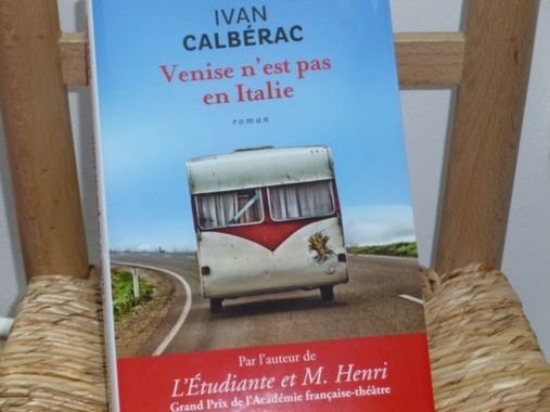 venise n'est pas en italie livre ivan calberac.jpg