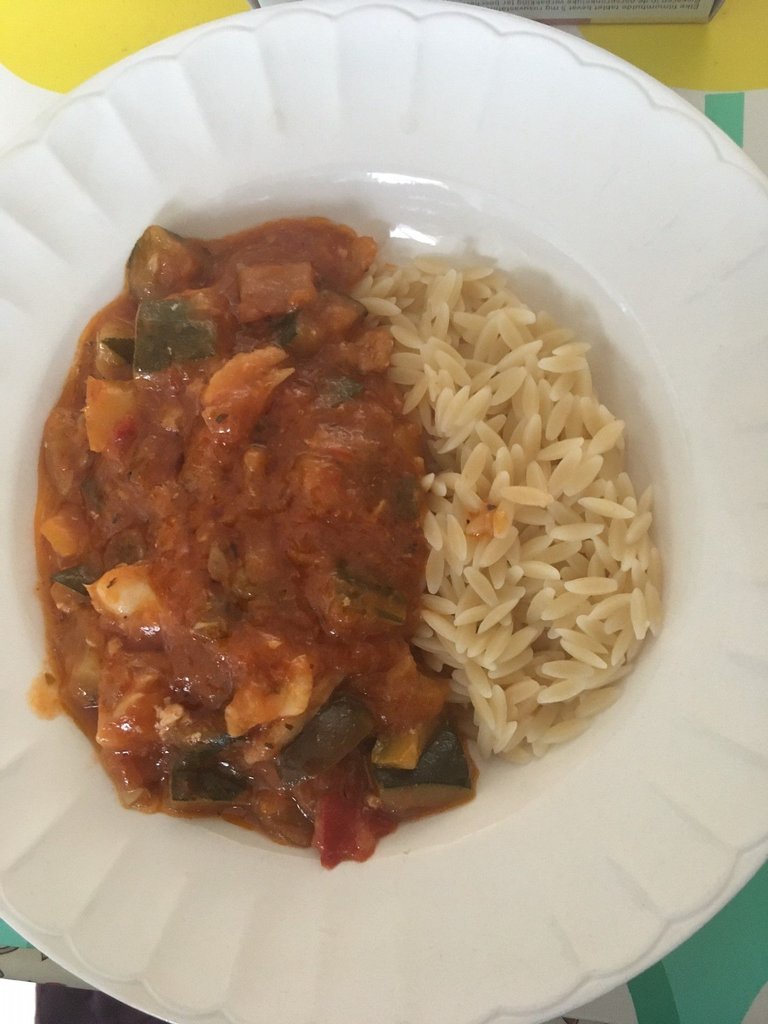 18oct23 filet colin ratatouille pates grecques.jpg