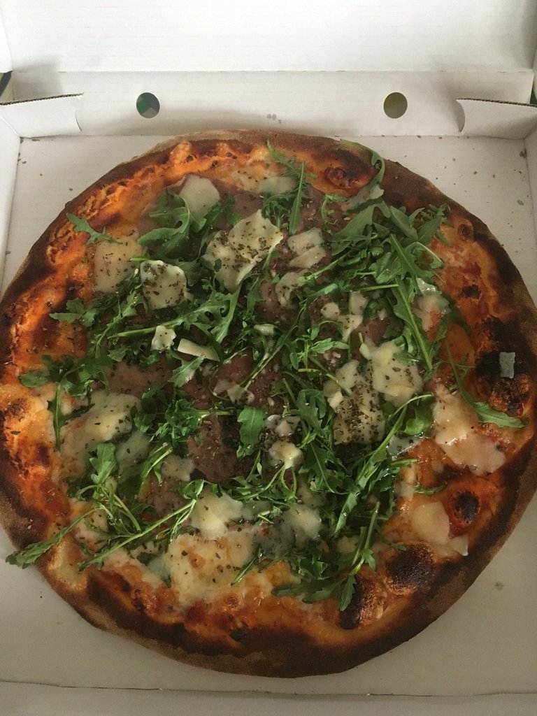 30sept24 pizza roquette.jpg