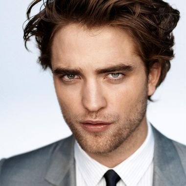 le roi robert pattinson as louis de guyenne.jpg