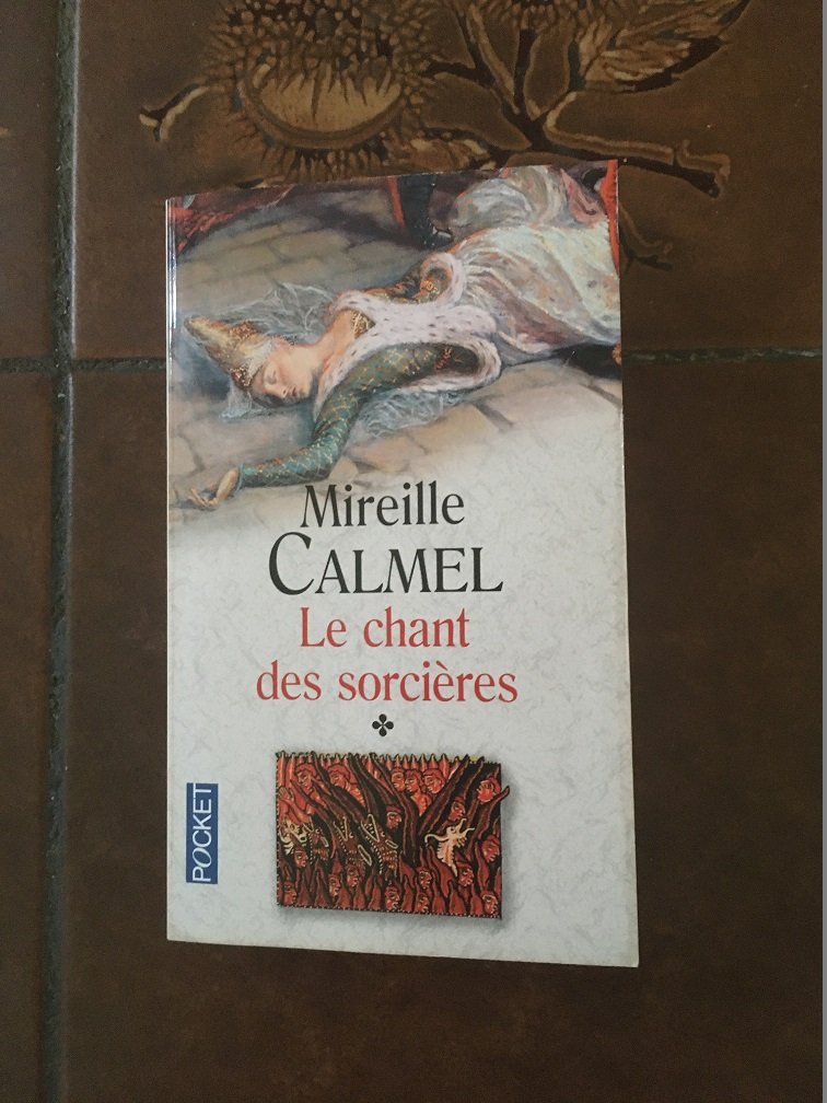 livre M Calmel chant sorcières 1.JPG