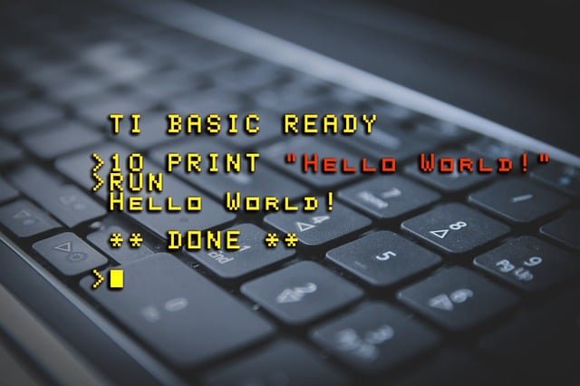 hello-world-1333103_640.jpg