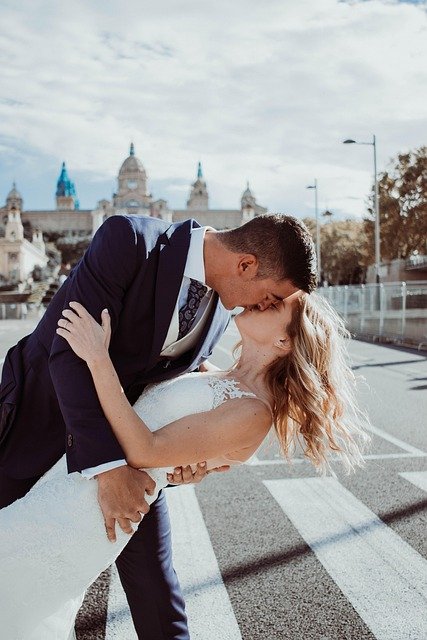 bride-4239982_640.jpg