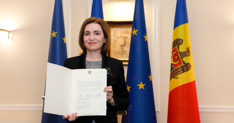 Moldova EU application by president Maia Sandu.jpg
