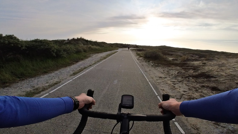 Cycling though the beautiful Dutch dunes on a Sunday evening (8 minute video)