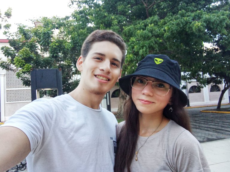 1685903522543-01.jpeg