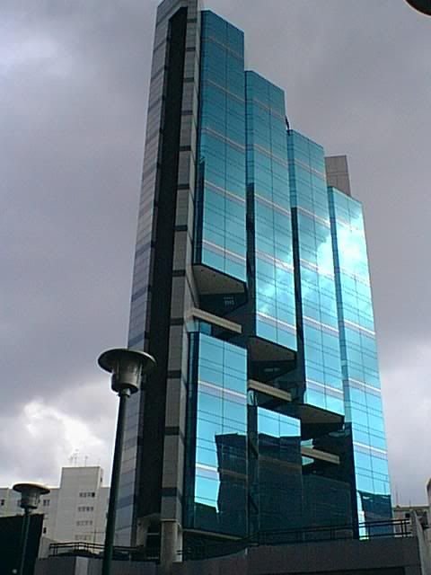 Torre Centrum  Caracas sabana Grande.jpg