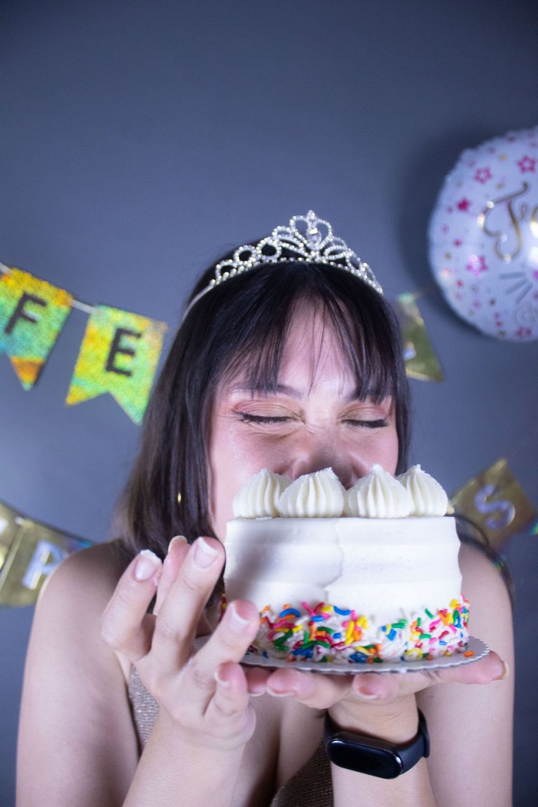 Vickycumple10.jpg
