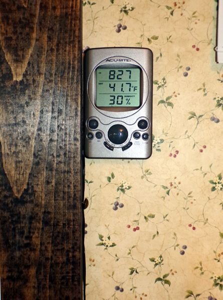 Construction - root cellar thermometer crop Jan. 2023.jpg